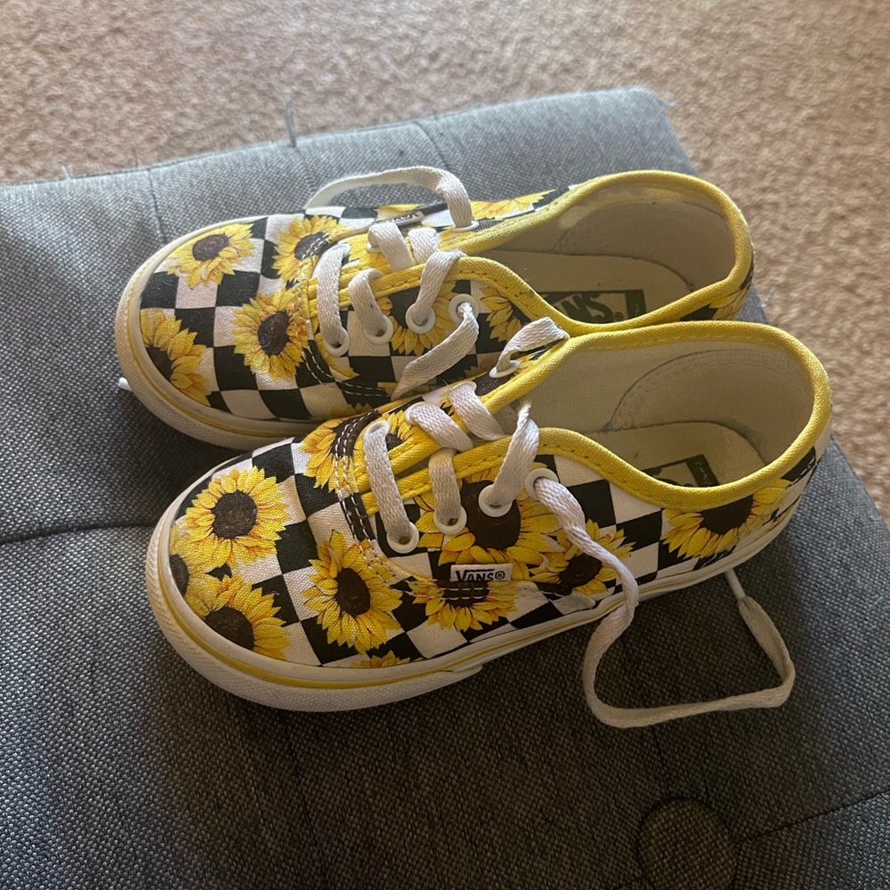 🌻Girls Sunflower Vans🌻